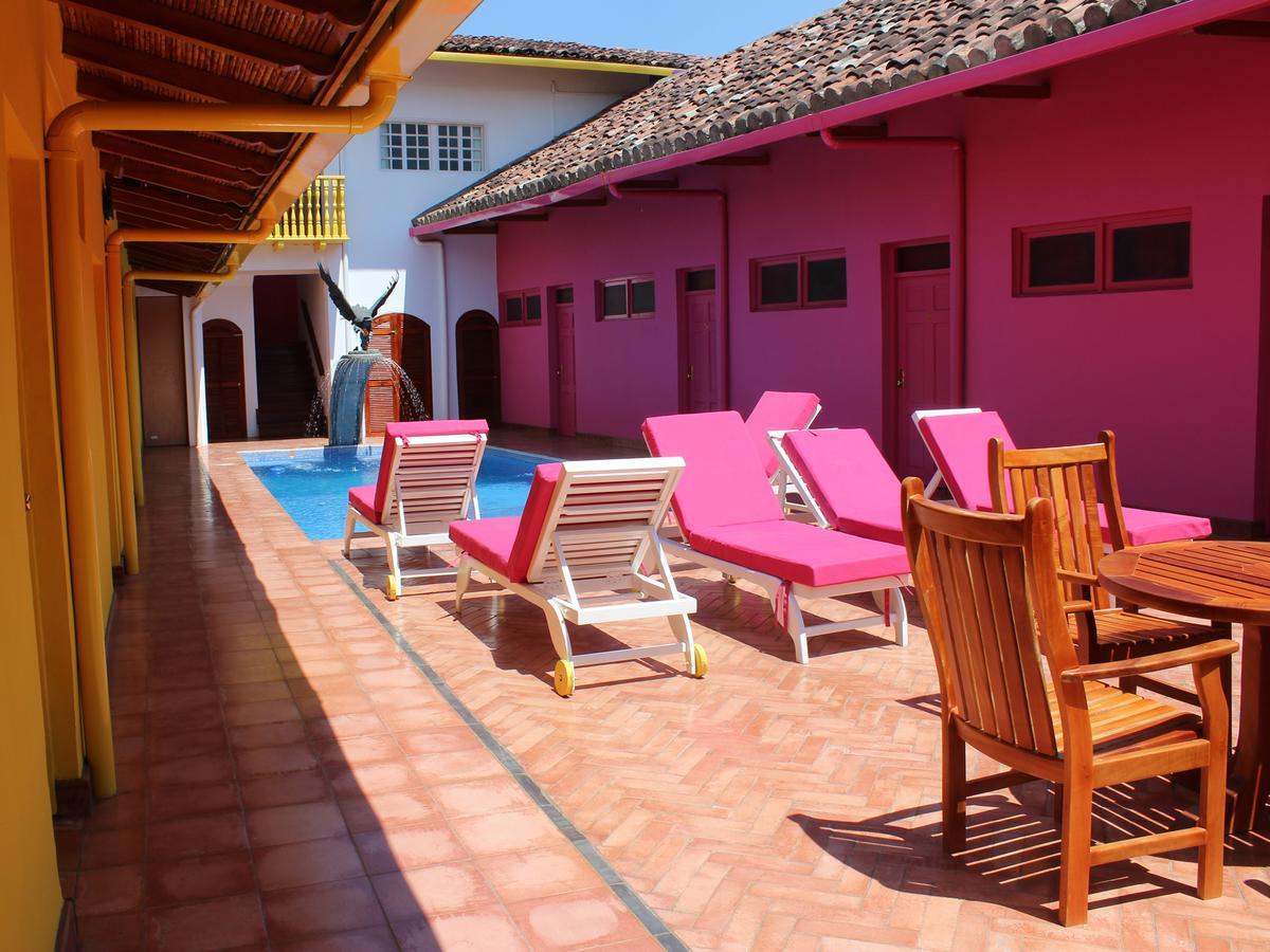 Hotel La Calzada Granada Exterior photo